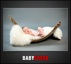 Wir erstellen interessante Babyfotos mit Eltern bei uns im Fotostudio